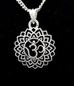 Flower Om Pendant - Soul Sparks