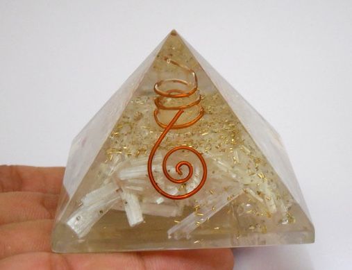 Selenite Healing Reiki Orgone Pyramid - Soul Sparks